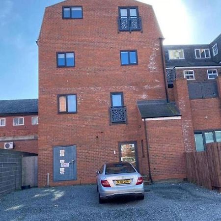 Central Hull Spacious Apartment H3 Kingston upon Hull Bagian luar foto