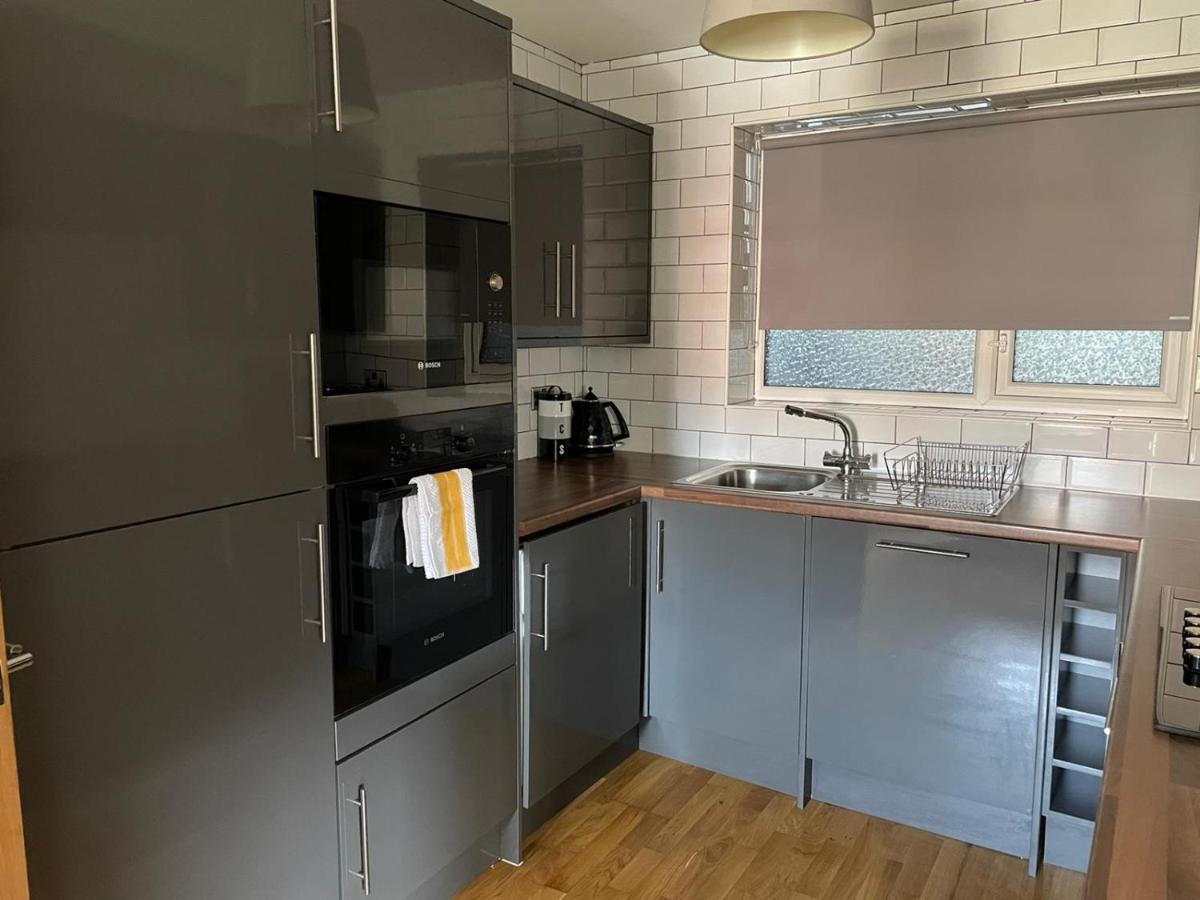 Central Hull Spacious Apartment H3 Kingston upon Hull Bagian luar foto