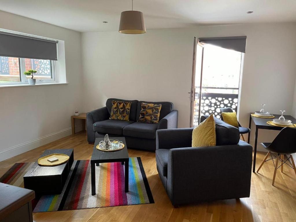 Central Hull Spacious Apartment H3 Kingston upon Hull Bagian luar foto